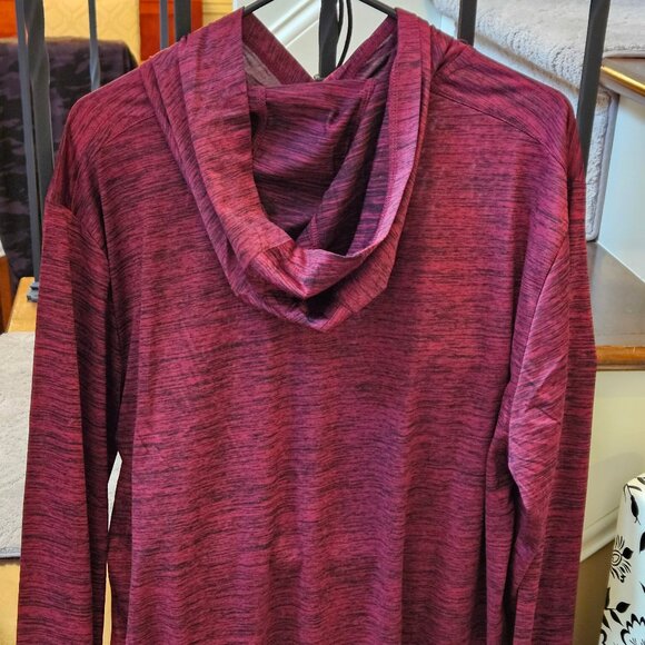 NWT RBX / Reebok Men's "Dri-Fit" Lightweight Hoodie, Wine/Black, Sz XL - Picture 8 of 13